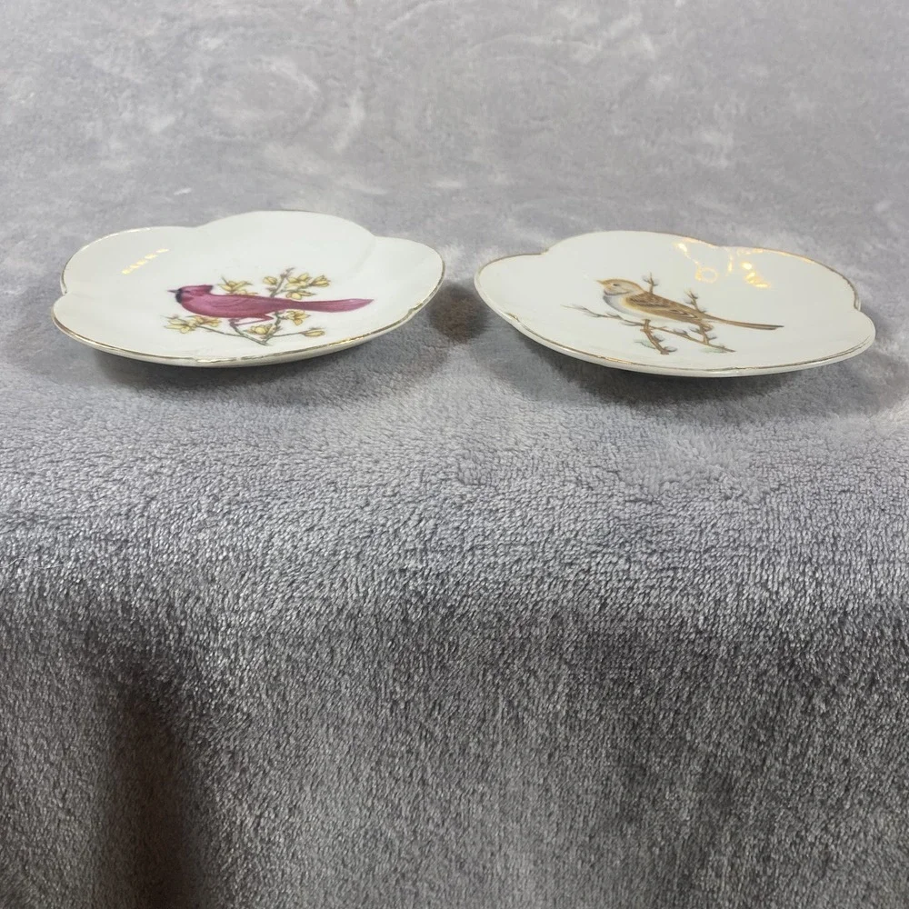 2 Vintage Scalloped Plates Birds Gold Rims Hand Painted In Japan Trinket Dishes‎